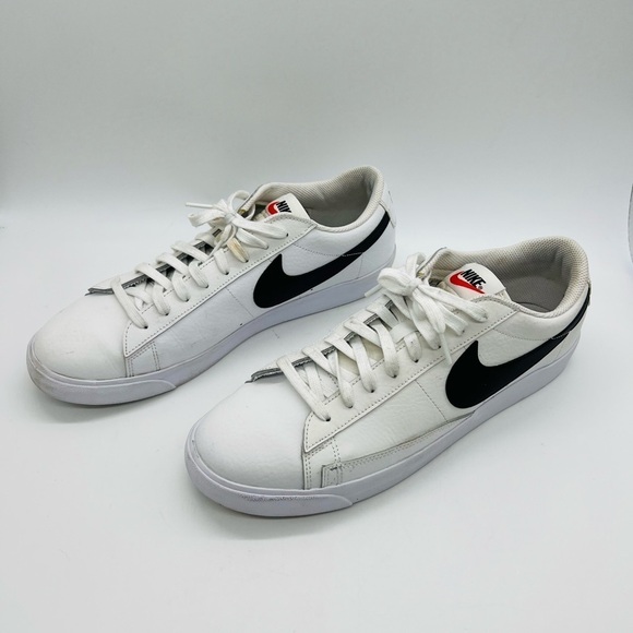 NIKE MEN’S BLAZER LOW CZ1089-100 WHITE LEATHER SNEAKERS SIZE 12 - Picture 1 of 14